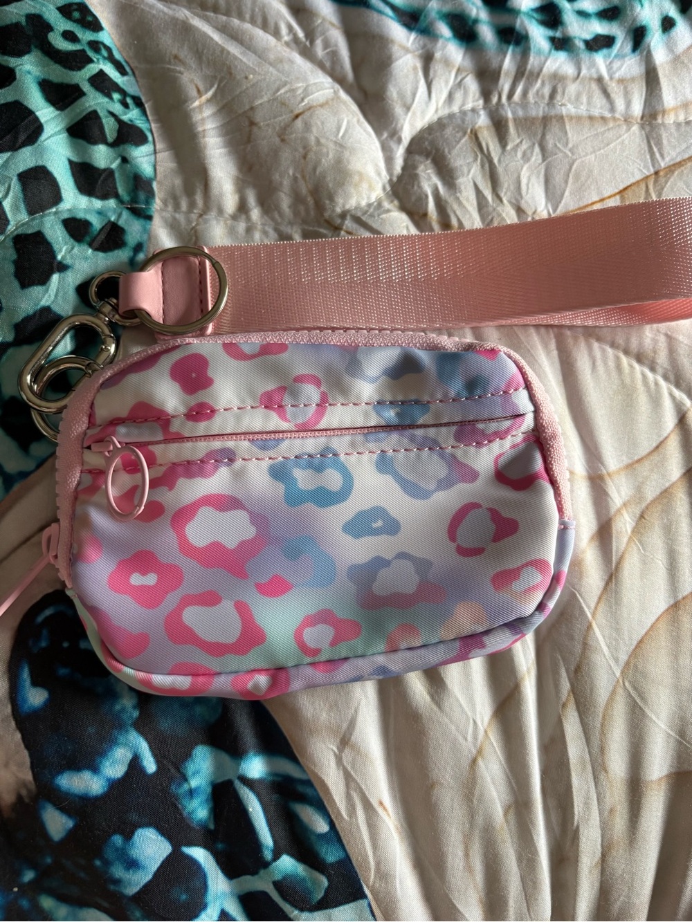 Emmify Pink Pastel Leopard Print Wristlet